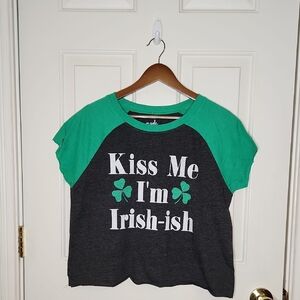 Made Right Short Sleeve Raw Hem St Patrick's Day Crop T-Shirt Size  XL NWT